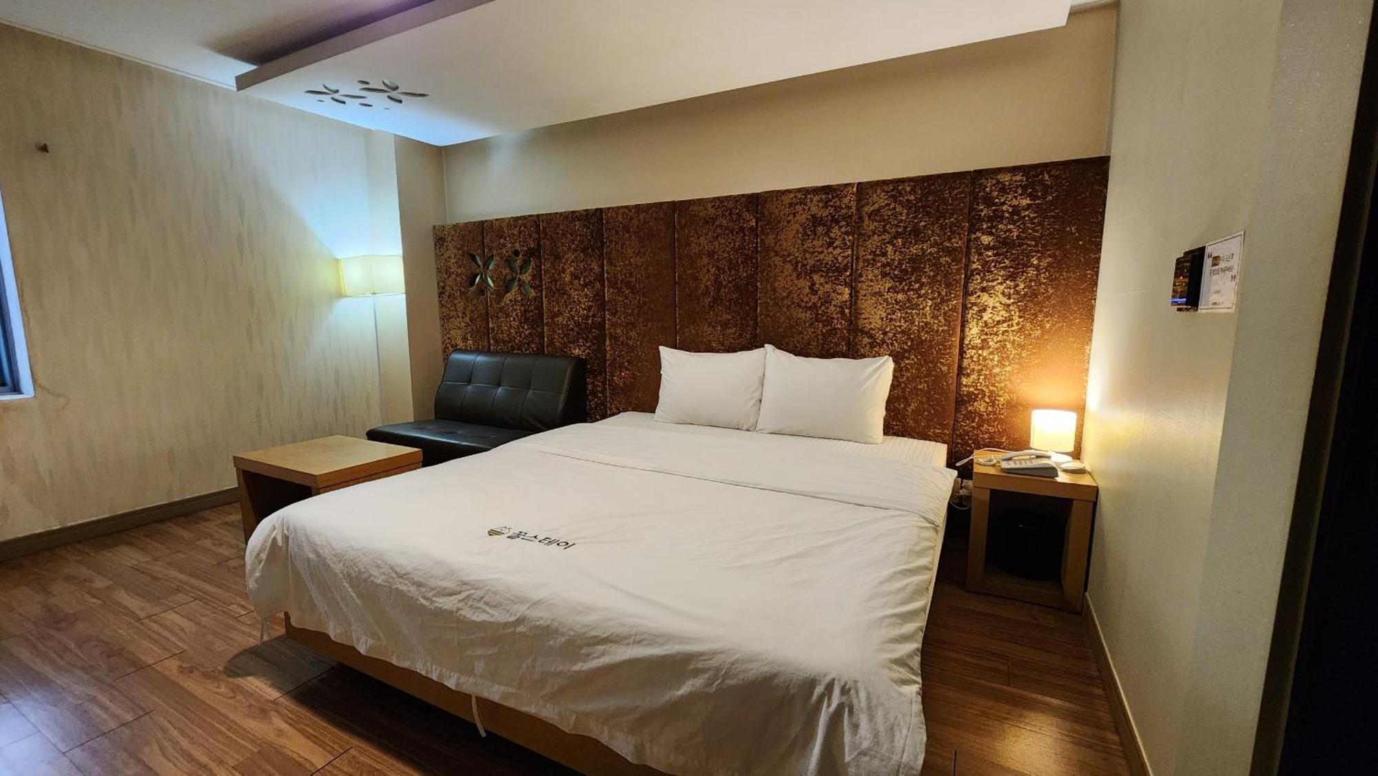 Gimhae Business Hotel K Ngoại thất bức ảnh