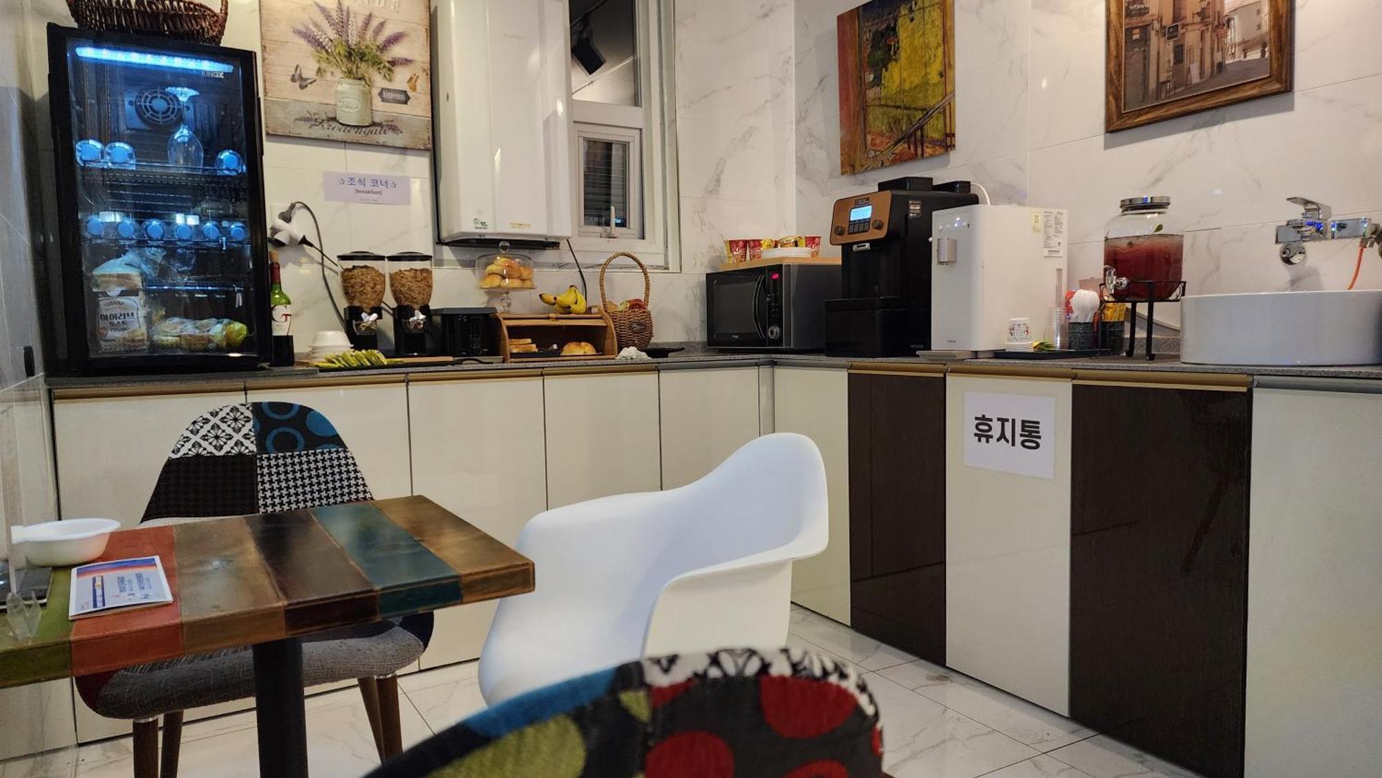 Gimhae Business Hotel K Ngoại thất bức ảnh