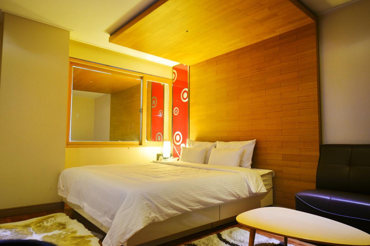 Gimhae Business Hotel K Ngoại thất bức ảnh