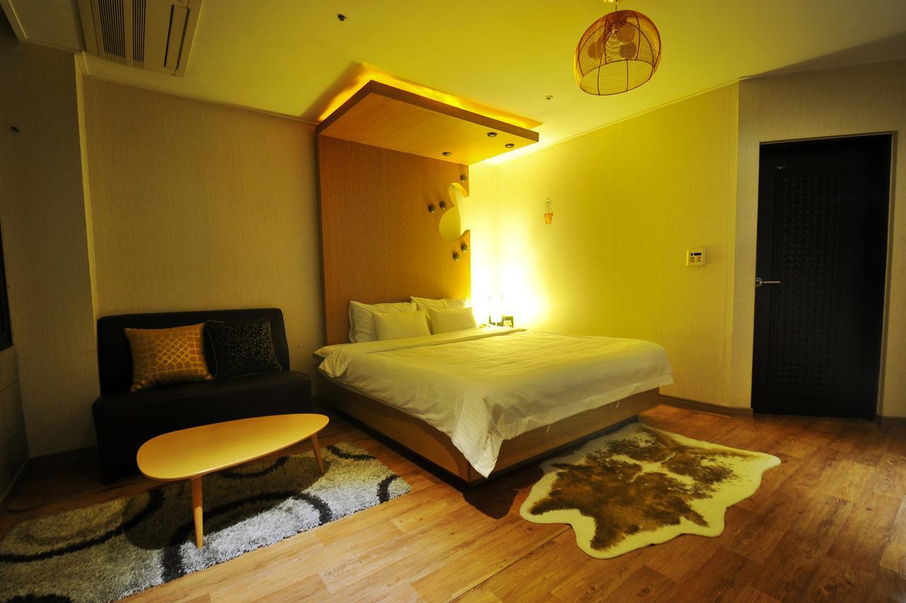 Gimhae Business Hotel K Ngoại thất bức ảnh