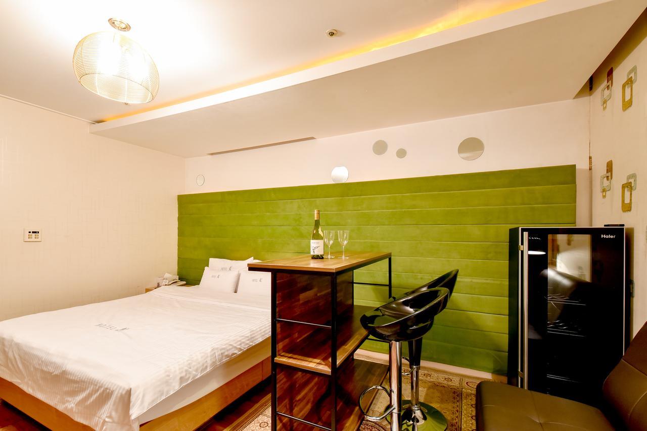 Gimhae Business Hotel K Ngoại thất bức ảnh